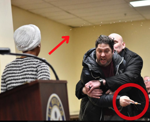 Salty Cracker tweet media