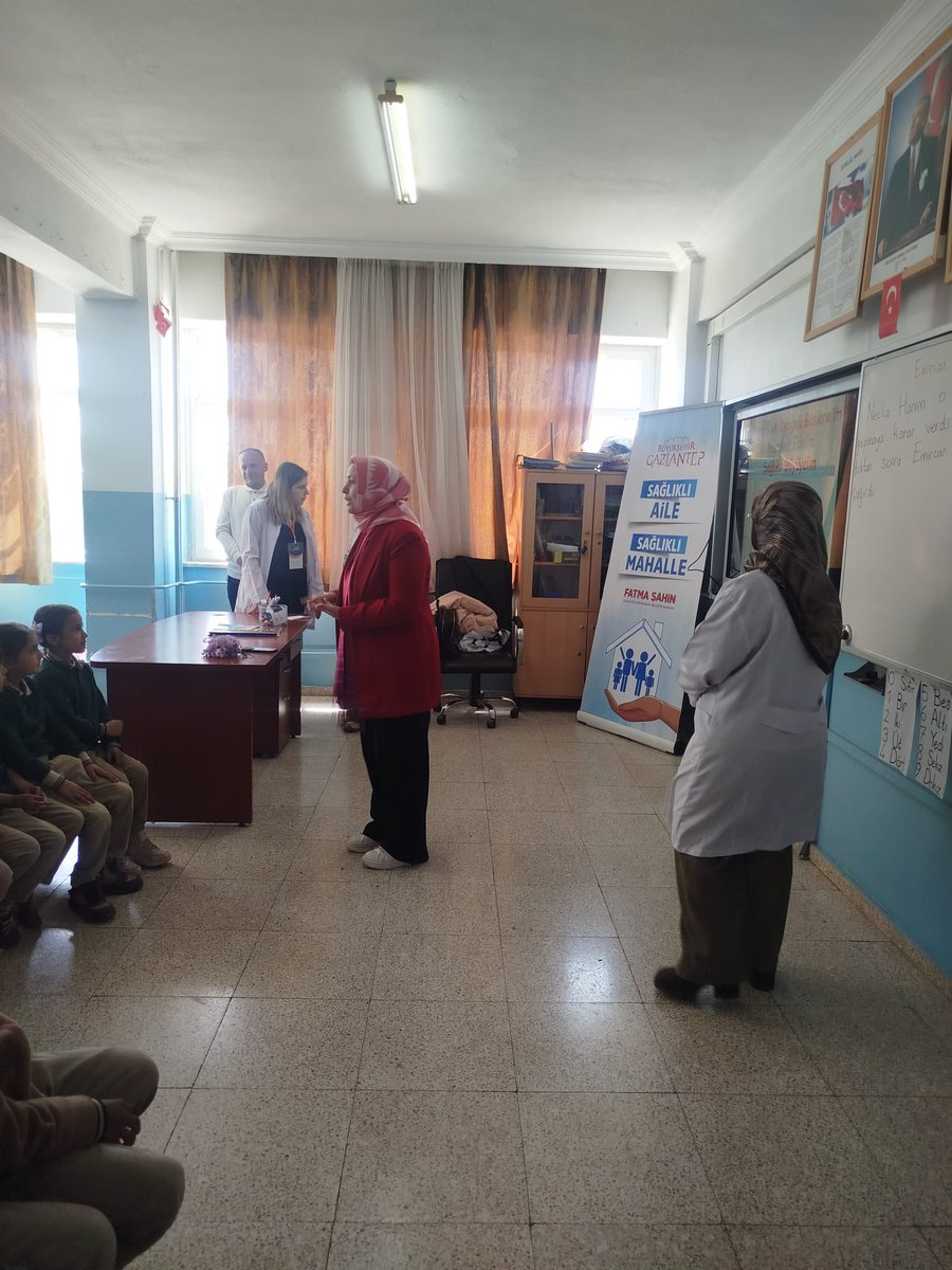 Zehra Ünal tweet media