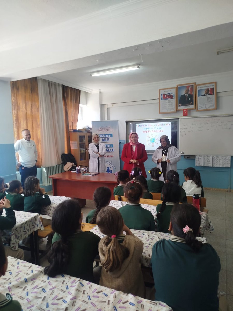 Zehra Ünal tweet media