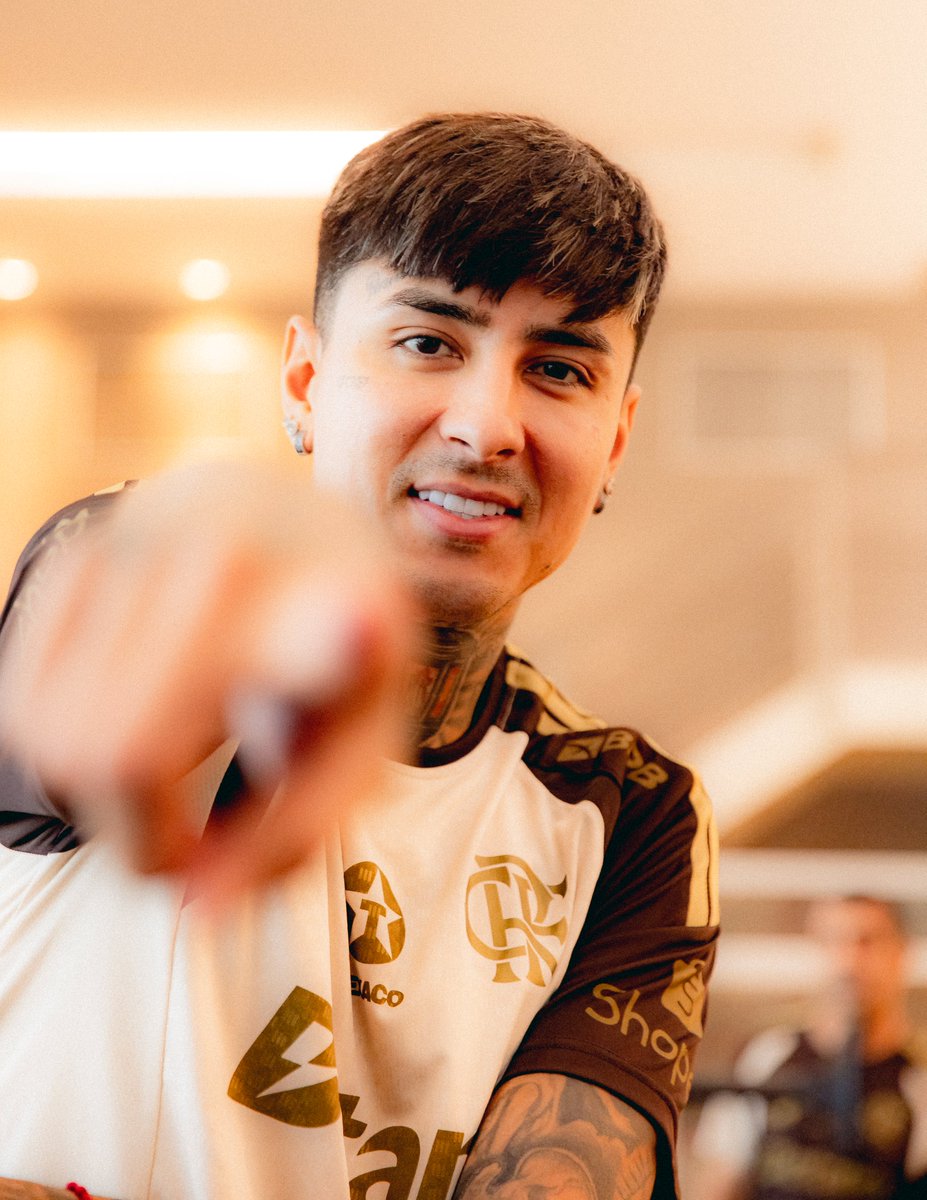 Venê Casagrande tweet media