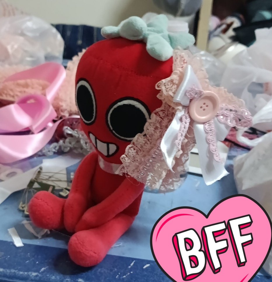 c🍓🧁 tweet media