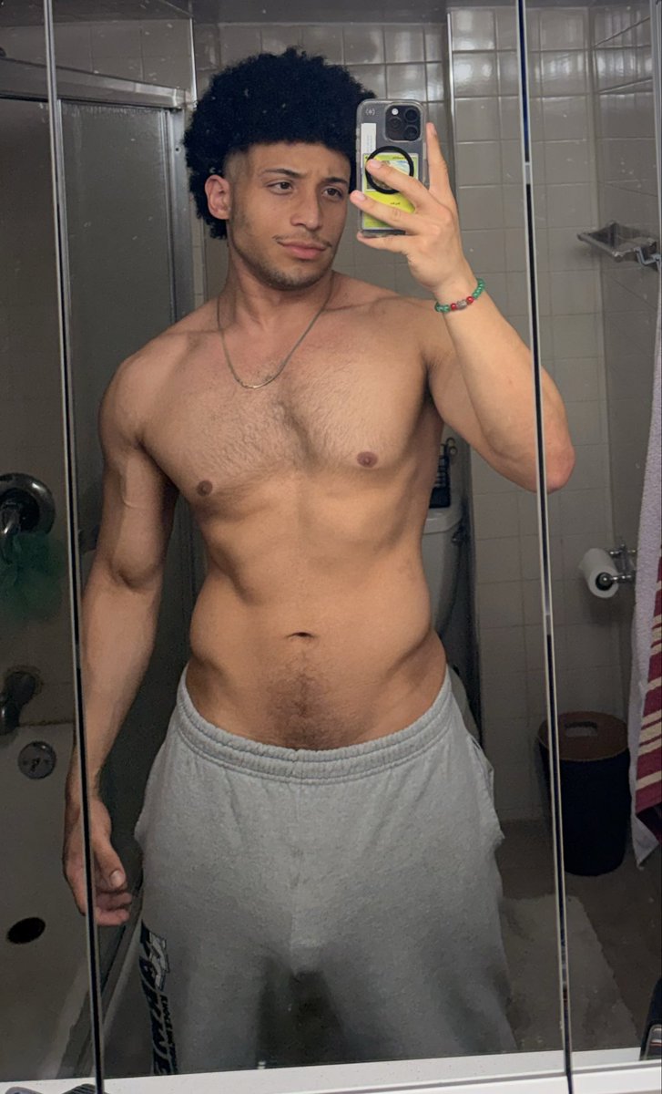 belak🌪️ tweet media