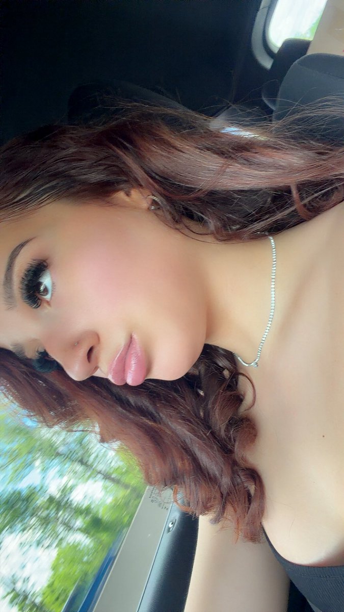 𝓖𝓸𝓭𝓭𝓮𝓼𝓼 𝓓 | 👑 tweet media