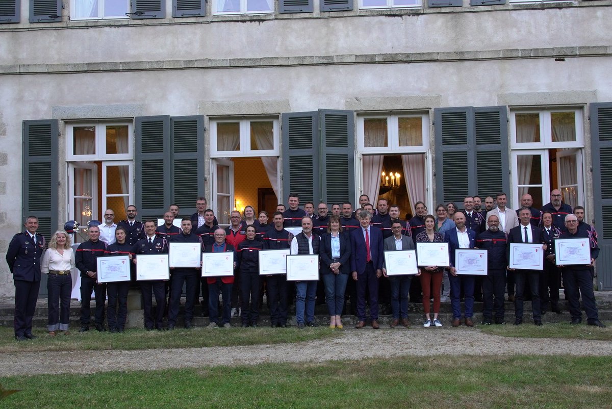 Sapeurs-pompiers de la Vendée tweet media