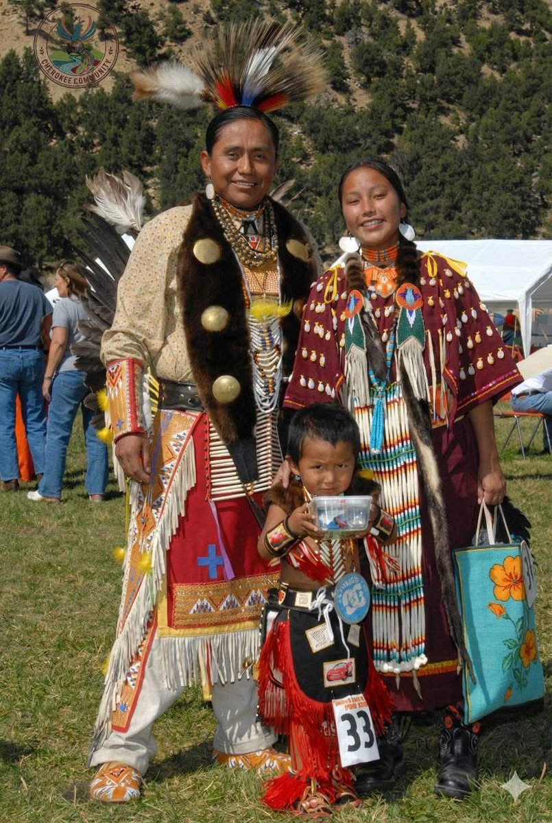 Osamuskwasis Roan tweet media