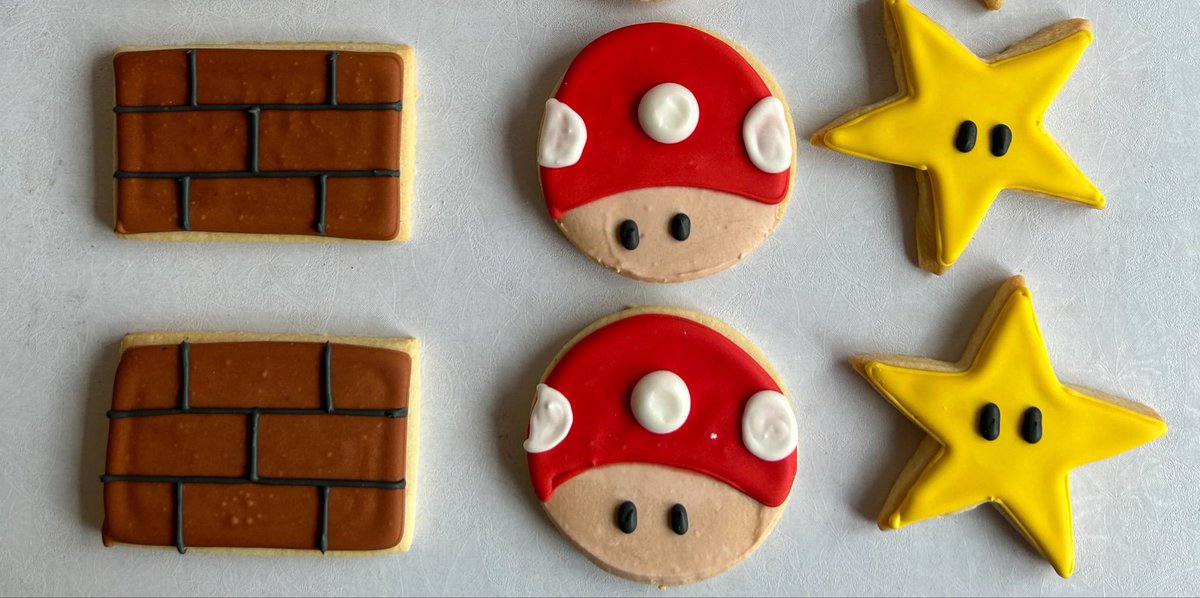ColonelFalcon's tweet image. Time for a good cup of coffee and a cookie!!! Who’s with me?! 

◀️ LEFT or RIGHT▶️

#gaming #GamingCommunity #SuperMarioBros #Sonic #cookies