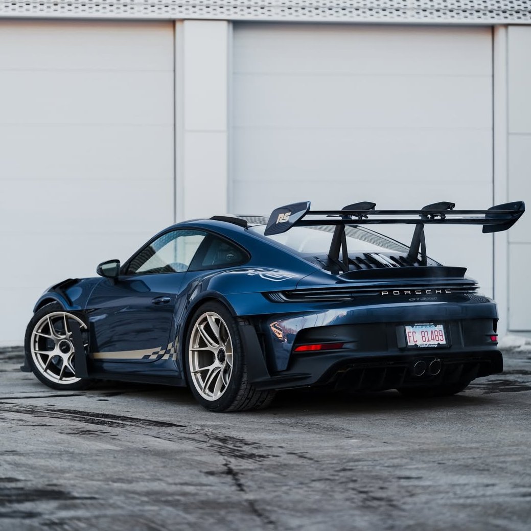 We love cars ❤️ tweet media