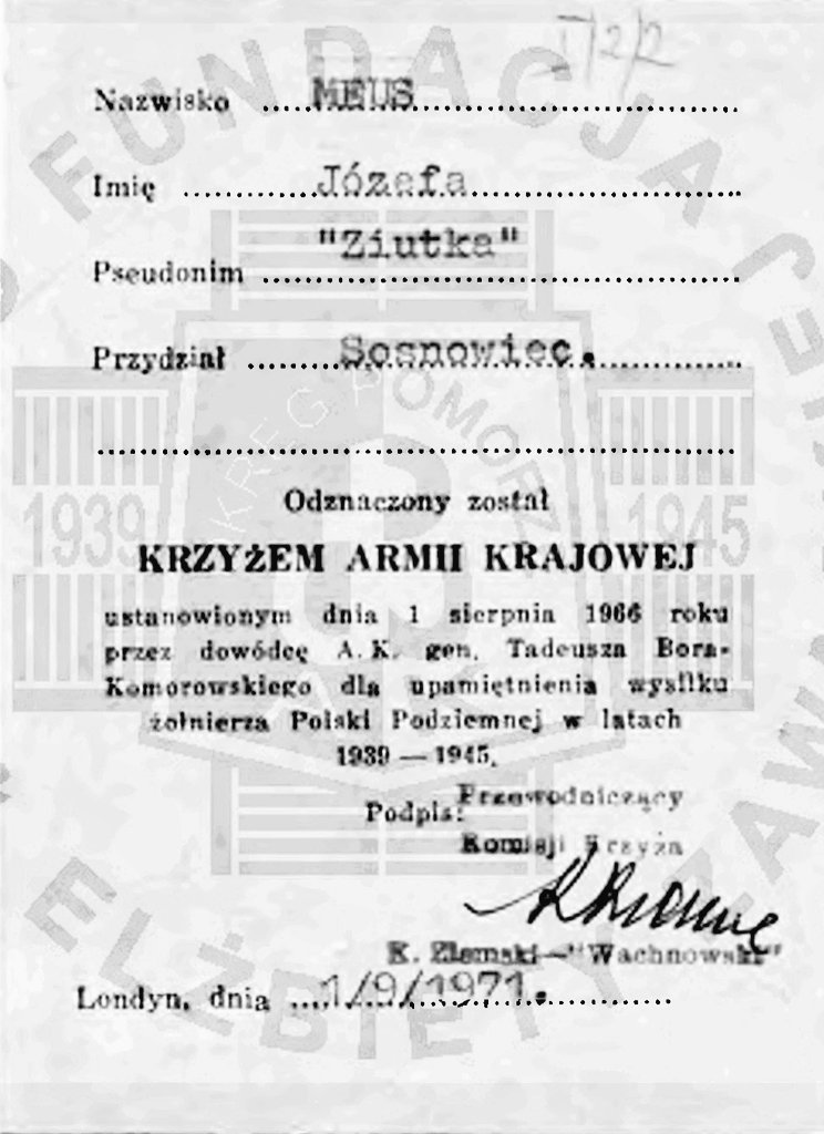 TomFromKatowice's tweet image. My name is Józefa Meus🇵🇱, a teacher and ZWZ AK liaison officer from Sosnowiec, born on April 2️⃣7️⃣, 1907 in #Cracow.
I was murdered by #Germans in their #Death camp #Auschwitz on Nov.25, 1942 at the age of 3️⃣5️⃣ only because I was a #Pole. 
Please,#NeverForget me! 
#genocide #WWII