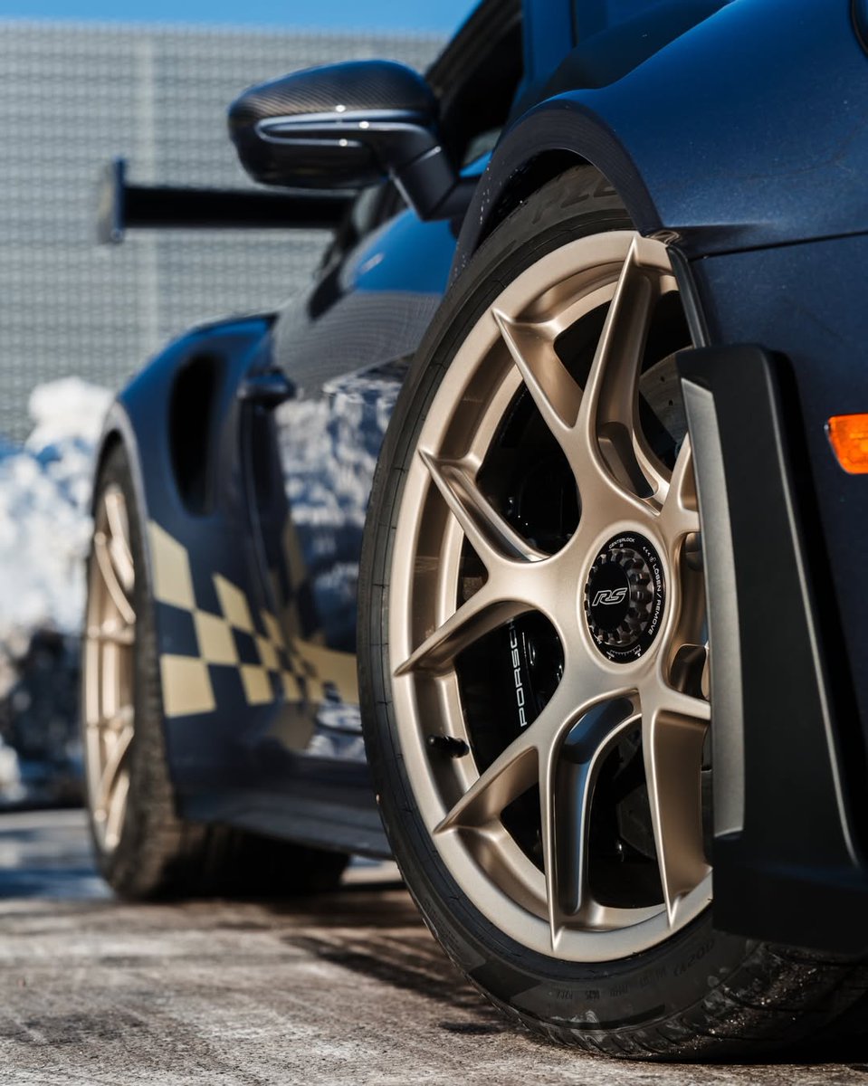 We love cars ❤️ tweet media