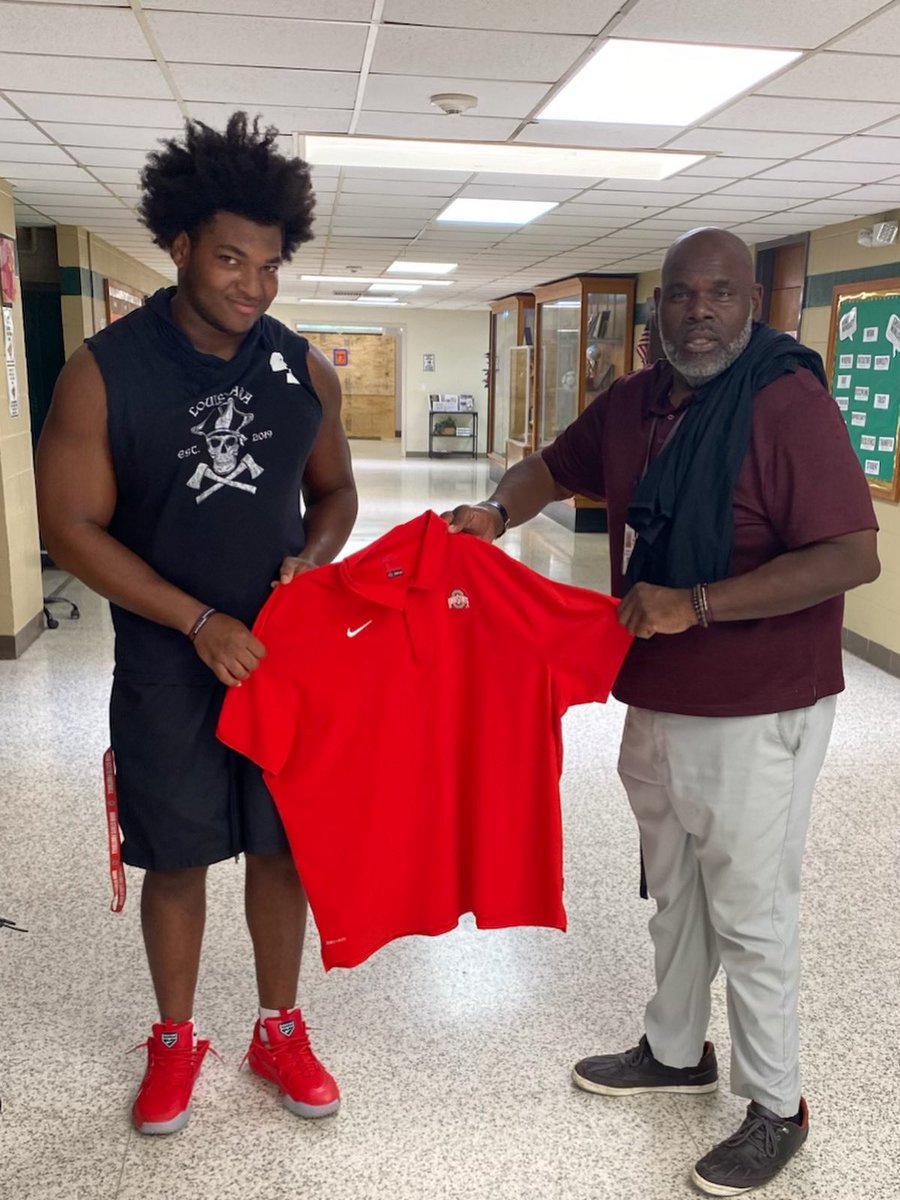 TheWreckinRams's tweet image. Always good to see former players back home! 

Now representing The Ohio State Buckeyes, but it all started right here. Welcome back Darryus McKinley! 

Once a Ram, always a Ram🐏

#homegrown #buckeyes #collegefootball
#RamPride