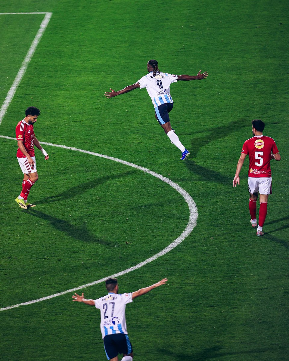 عمرو tweet media