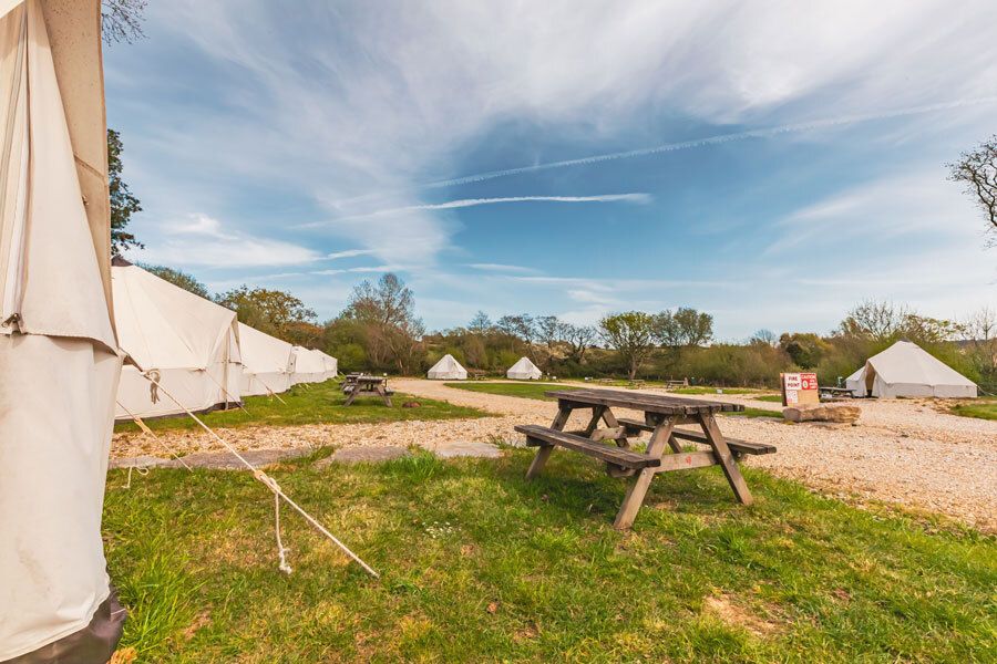 aroundaboutbrit's tweet image. Stay Your Way with Herston Caravan and Camp Site in Dorset.

Herston Caravan and Camp Site offers excellent family camping, glamping and caravanning in the beautiful Dorset countryside.

aroundaboutbritain.co.uk/dorset/2431

#HerstonCampsite #Dorset #Camping #Glamping

@HerstonFarm