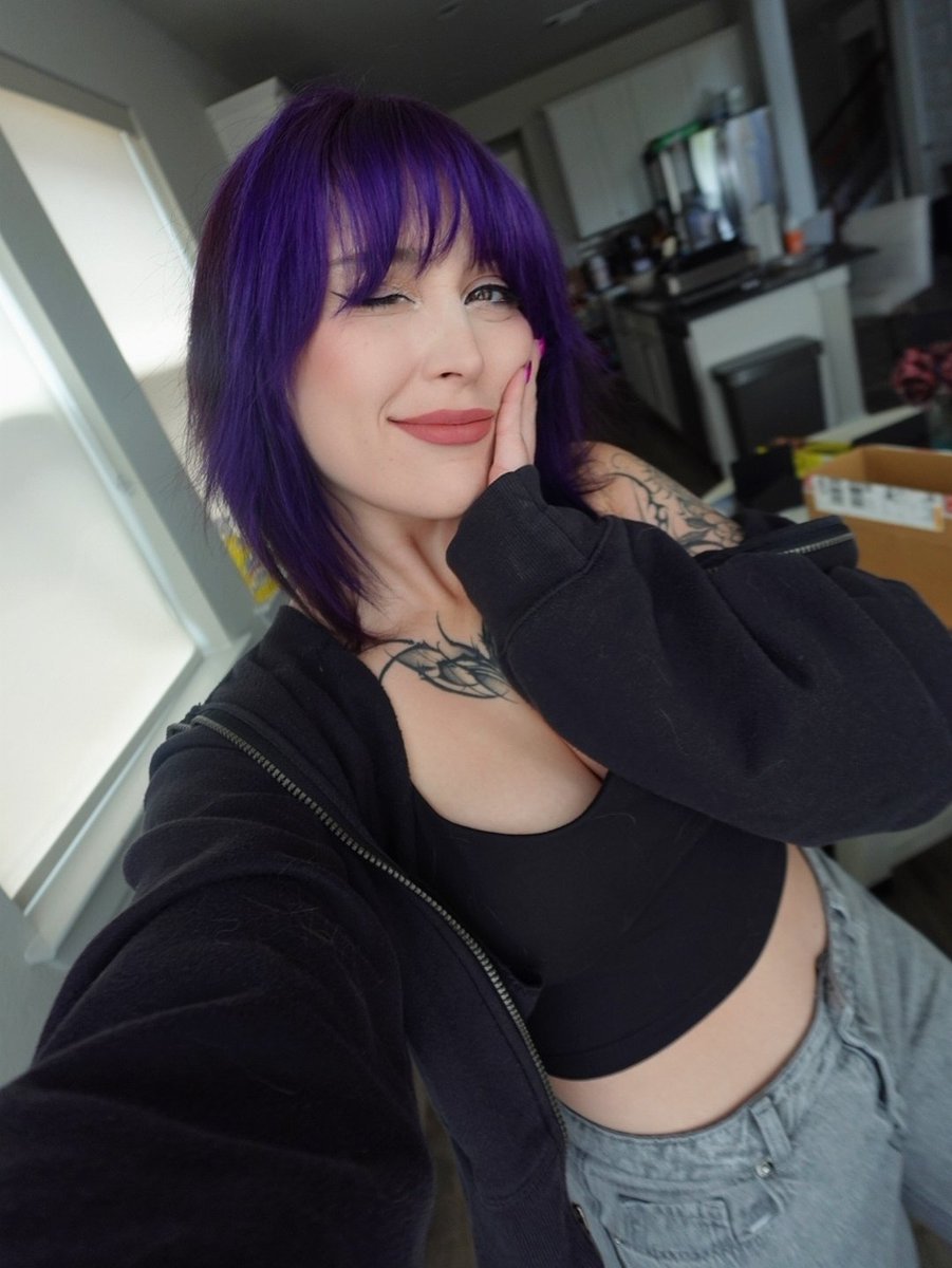 GHOST Manda 💜 tweet media