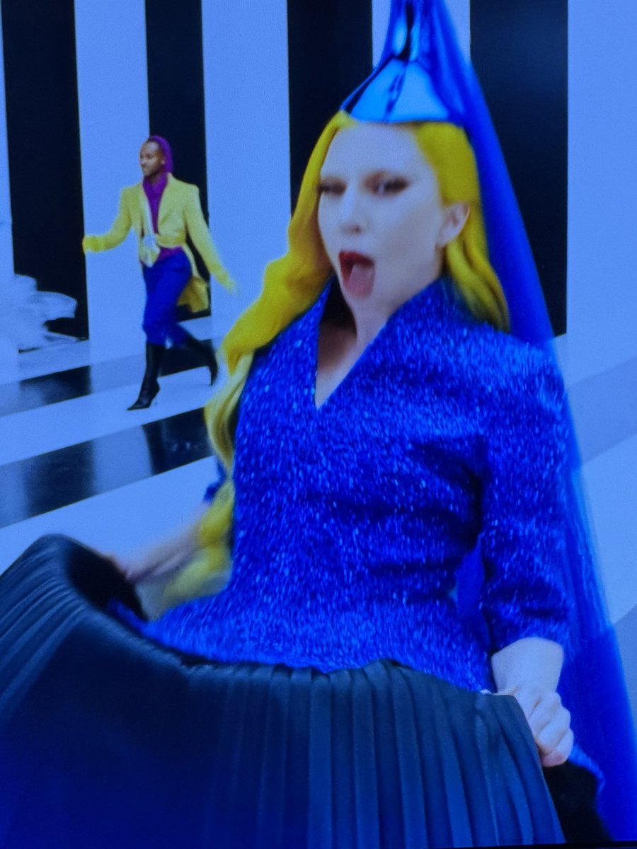 𝕸𝖆𝔂𝖍𝖊𝖒 🥀 tweet media