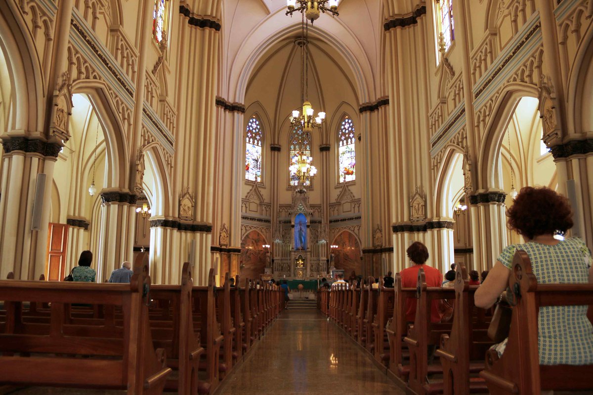 Brazilian Catholic Aesthetics tweet media