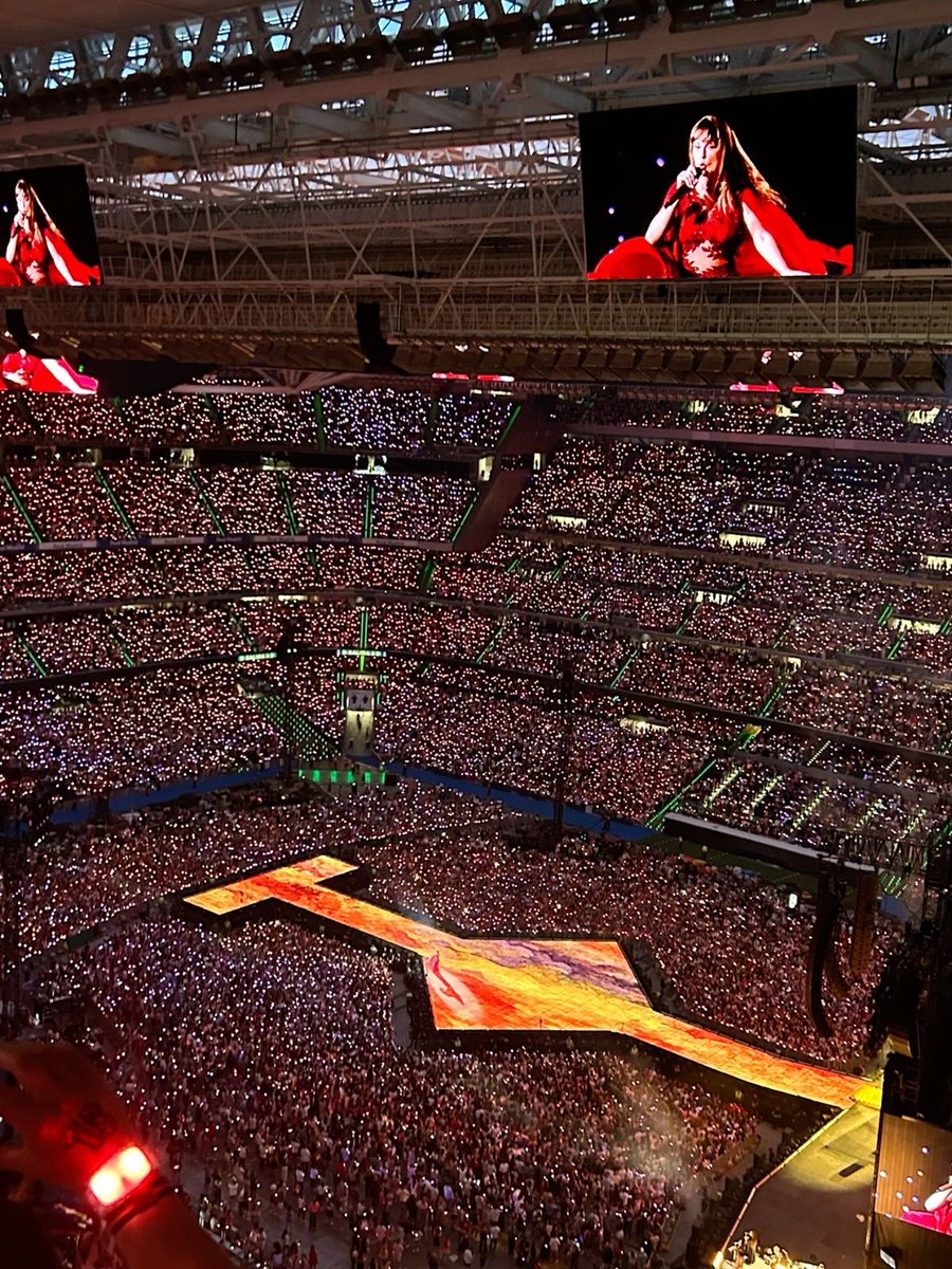 This was in Madrid🥹 I can’t believe my eyes