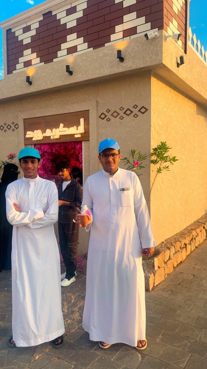 ابوفيصل العنزي tweet media