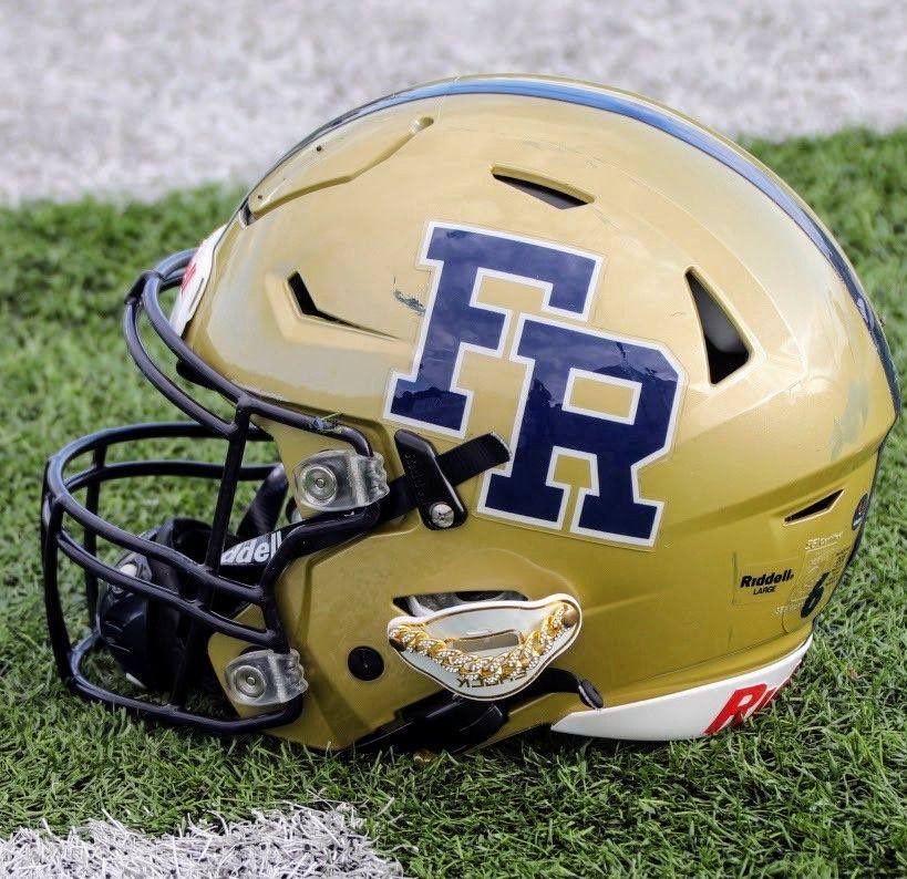 Coach_MHull's tweet image. Thanks Coach Johnson for bringing some Wayne State Warrior energy into the building at @_FR_Football.  #313 #WeMakeItHappen