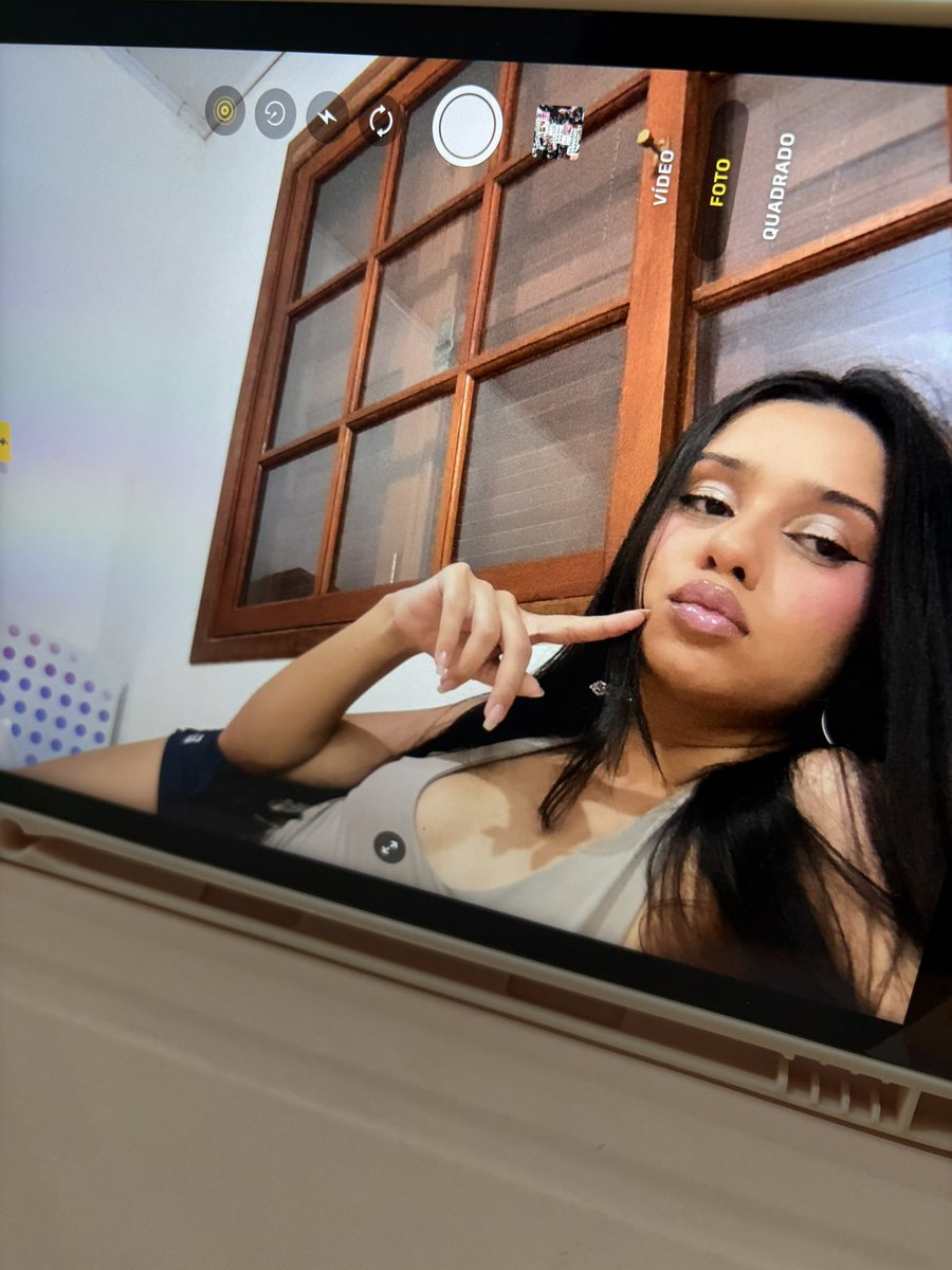 Goddess Persie • 29/05 🎂🥳 tweet media