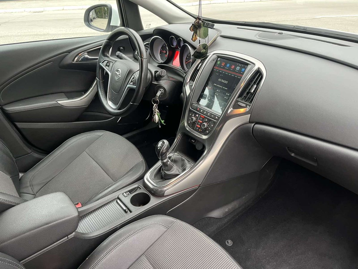 управница✨️ tweet media