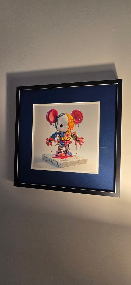 craftyhbarnardo's tweet photo. @JasonTezos @Will_DPGC @mfwArt is an artist who wanted to embed verification of DLT transaction in his art. Phygitals. This doesnt have that but, regardless, I bought this NFT from him and he sent me this physical print which is signed. https://t.co/cyphaJUwh4