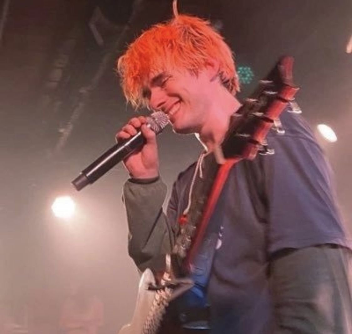 ☆ 𝒍𝒊𝒏𝒅𝒔𝒂𝒚 ☆ tweet media