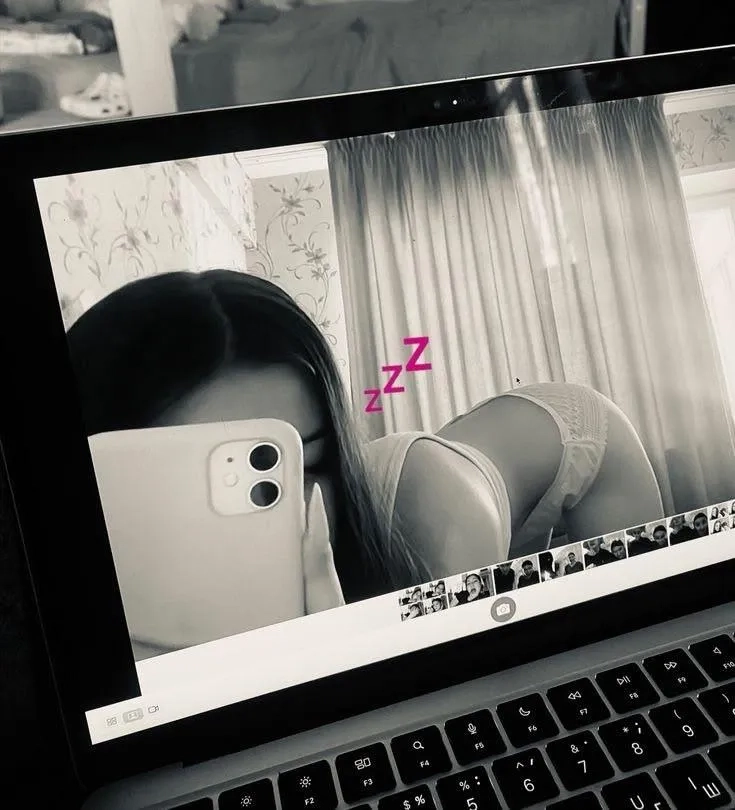 Maisie ✿ tweet media