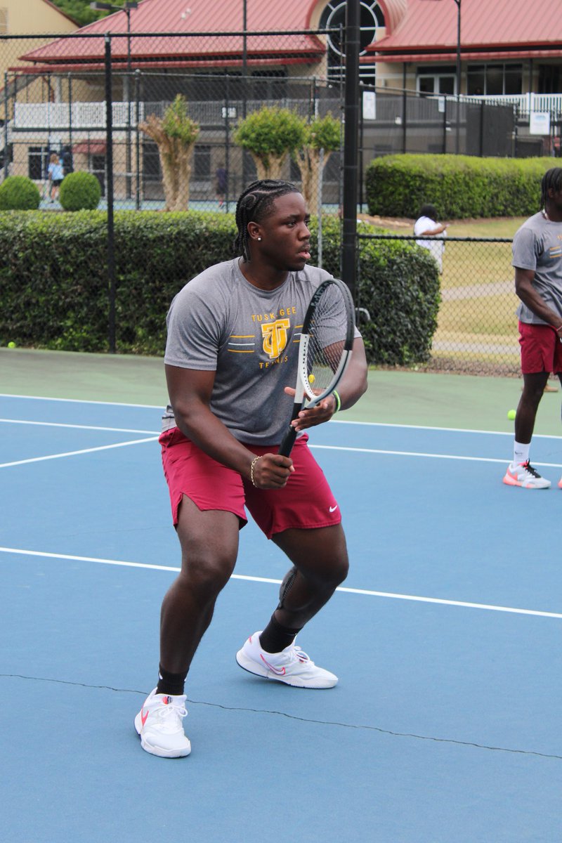 MHSTennis tweet media