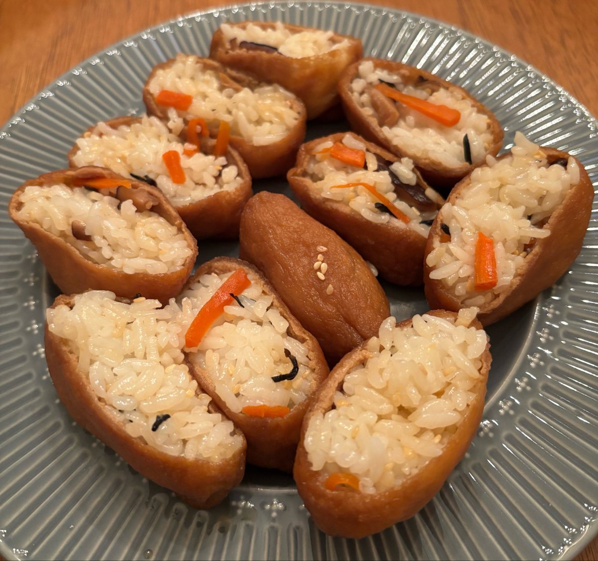 TakakoTakamura's tweet photo. Inarizushi MADE!!! 🦊🦊🦊
#HomeMaidFood https://t.co/8dbMPhz1Kv