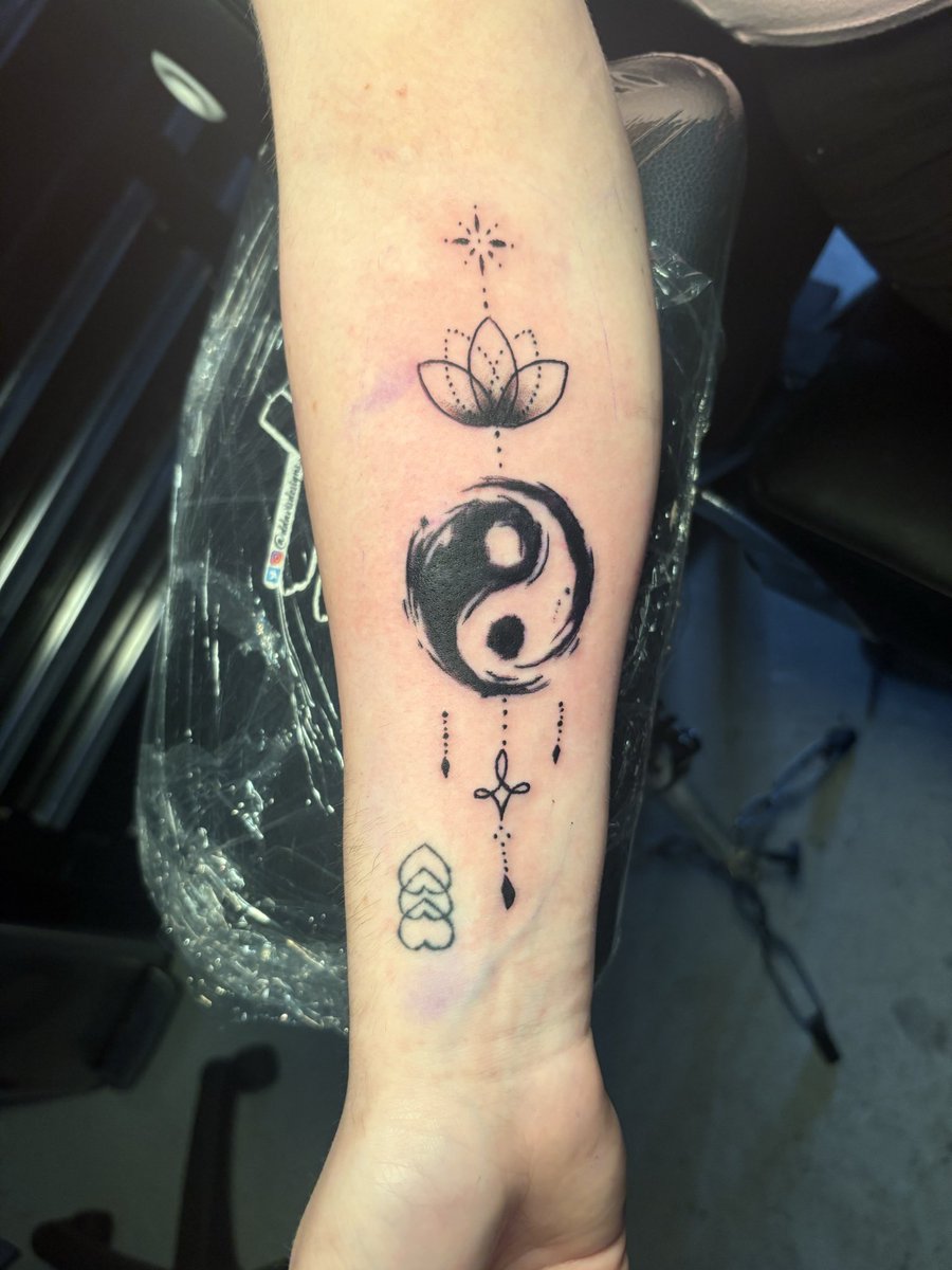 Tattoos x D tweet media