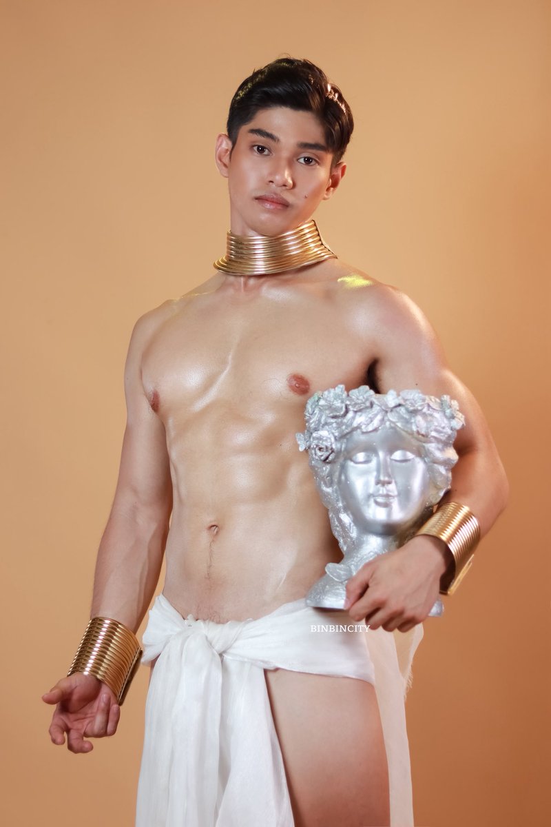 BinBinPhotog's tweet image. Statuesque.
.
.
M: Charles 
#gymfit #fitness #greekgod #davaophotography #binbincity