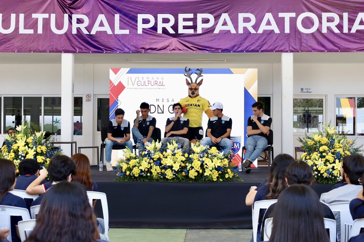venadosfc's tweet photo. Estuvimos presentes en la mesa panel de la preparatoria Educativa México como parte de su Semana Cultural y Deportiva 2026. 🦌🎓

Nuestros jugadores más jóvenes compartieron la importancia de la educación y su camino para cumplir sus sueños. ¡Gracias por la invitación! ✨ https://t.co/eTJ0CA4tcQ