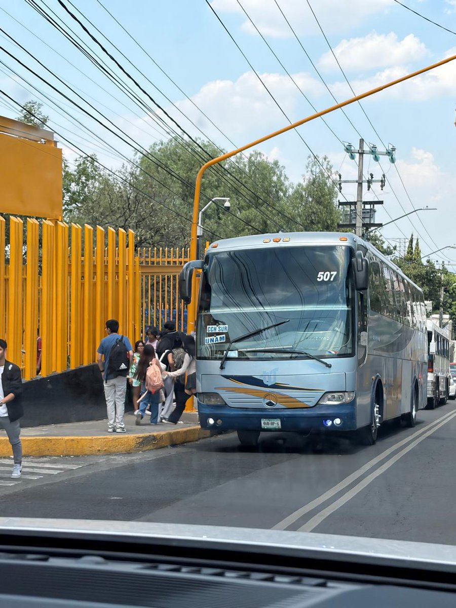 maingprs's tweet photo. @giogutierrezag @Alcaldia_Coy Por favor que su gabinete atienda caos vial DIARIO e inseguridad causada por impunidad de transporte público y privado en CCH SUR,genera embotellamiento de 40 minutos en un tramo de 500mts https://t.co/sMAhhgLhys