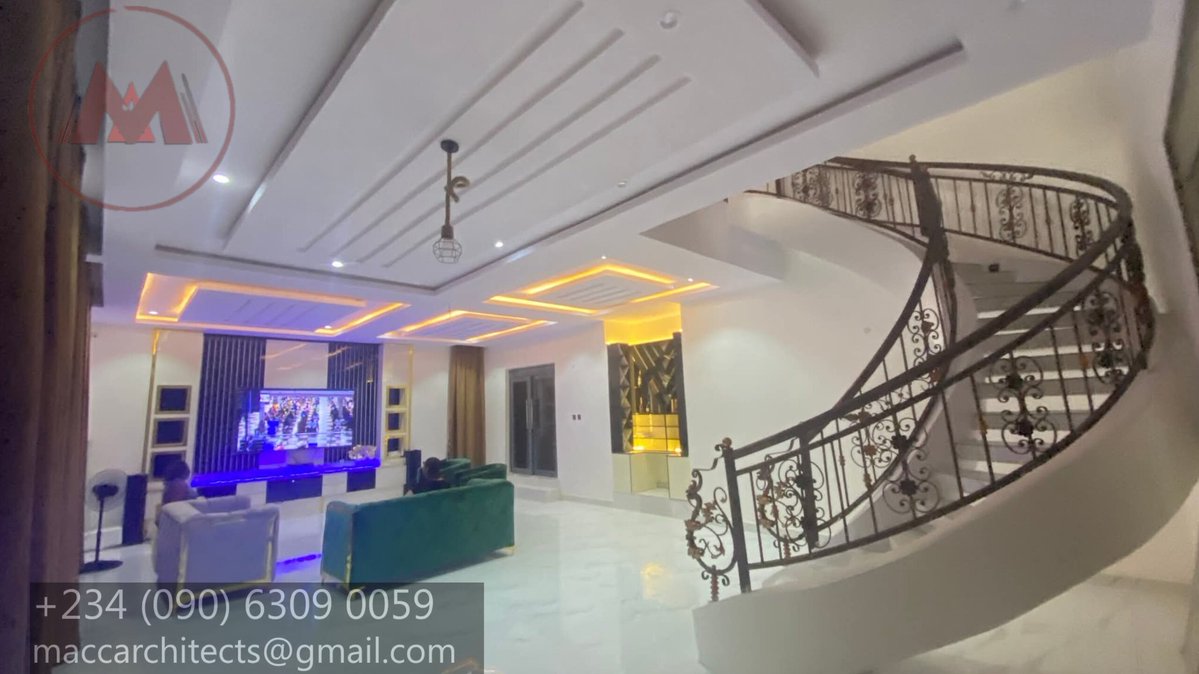 Chinwendualago's tweet image. As a licensed architect, I'm a ceiling design expert. This is one of my works with #Maccarchitects
Ceiling design announces the home no matter how simple or complex it may seem. We work with various ceiling materials ranging from Polystyrene, POP etc. 
#home