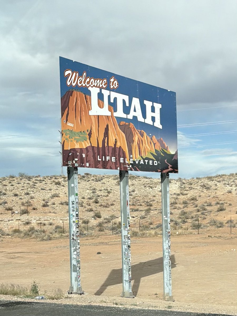 Olive_You_'s tweet image. 5 states in a week 🫶🏼💕
Colorado and New Mexico as well! Another absolutely massive thank you to @chaturbate for the week of my life!! I’ll remember this trip, and the friends made along the way forever. #CB15 #Roadtrip
