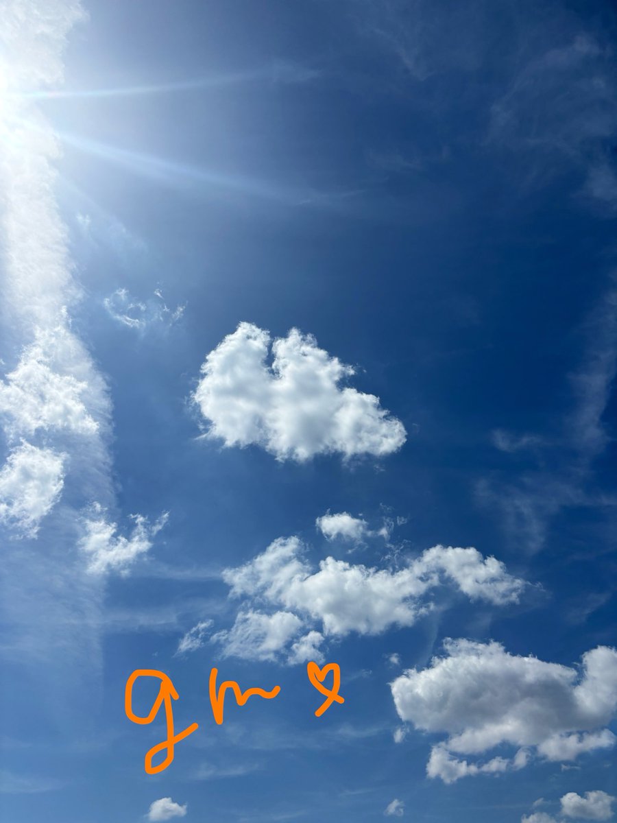 🧸おはよぉ🤍
#さちもに

今日も行ってきます🤗
いいお天気>ᴗ<✧

素敵な1日になりますように……♡

#Happiness