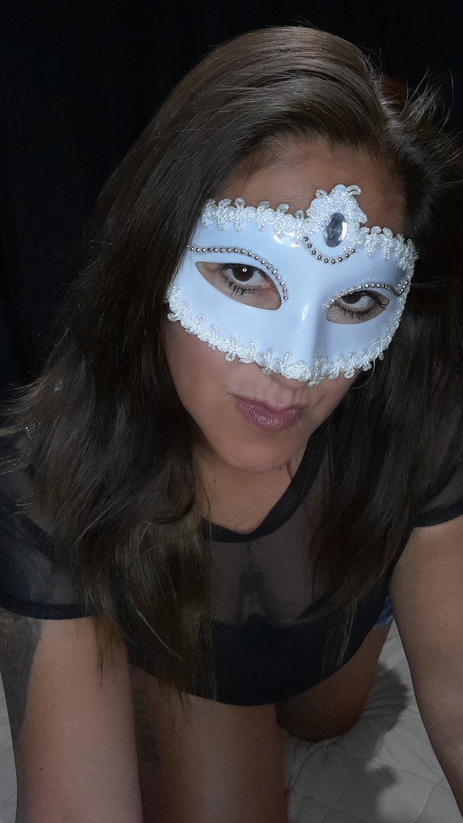 Katymilf27's tweet photo. Toy triste,  tuve bloqueada la cuenta 
Pero volví 
Necesito mimos y regalitos $
https://t.co/cCQLywQWXA
https://t.co/MbB2TkeFNI https://t.co/R0tombXf4t