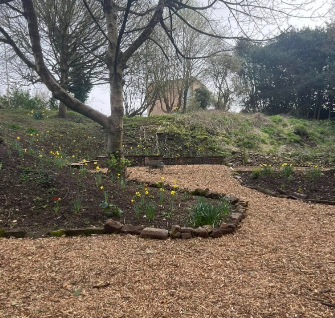 Stag_RosePPG's tweet image. #tuesday - with Friends of Boston Castle and Parklands &amp;amp; Friends of Moorgate Cemetery S60 2BA

Get out in nature, The Dell, help your physical &amp;amp; mental health, 
Refreshments included

☺ NEW VOLUNTEERS NEEDED &amp;amp; VERY WELCOME☺

#helpinghands #VolunteersNeeded