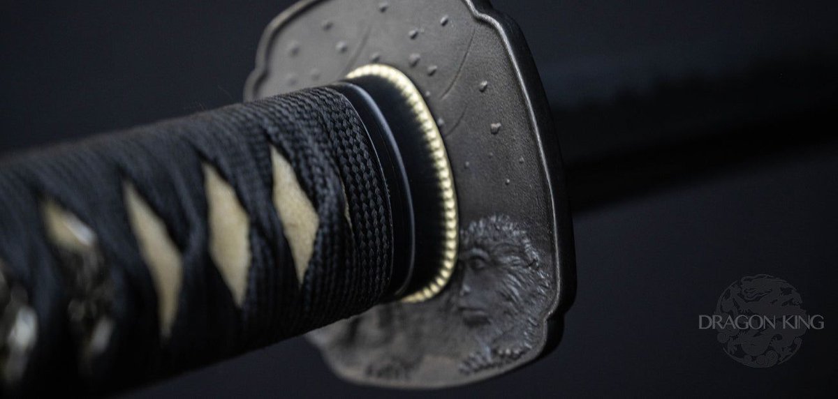 CASIberia's tweet photo. ❄ It's a cold cutting katana - Winter Sun Katana
https://t.co/bnMydpIvqk
This beast of a blade awaits its new master. Do you have the skills and power to command the power of the winter sun?
#dragonking #swords #handmade #SwordArt #swordart #swordlife #tameshigiri #sharppointythings #traditional #samuraikatana #sword #dragonkingswords #handmadeart #swordsofinstagram #samuraisword #artisanmade #samurai #katanasword #cuttingkatana #katana #winter #wintersun