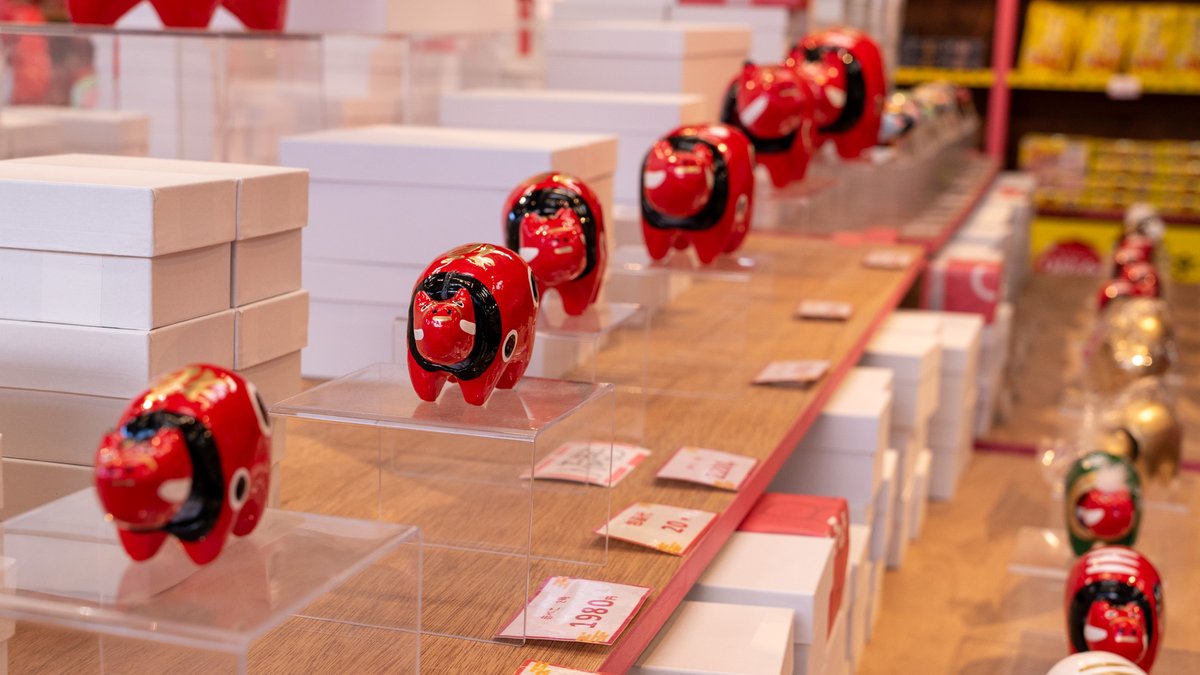 🐮 GW会津若松にお越しの方へ

アカベコランドで、世界にひとつだけのMY赤べこを作りませんか? 

絵付け体験やってます😁

旅の思い出に縁起物づくり💕
新たなインテリアとして💕
大切なだれかへのお土産に💕

アカベコランド飯盛山店
📍会津若松市一箕町大字八幡弁天下１２ 
⏰営業時間10:00〜17:00