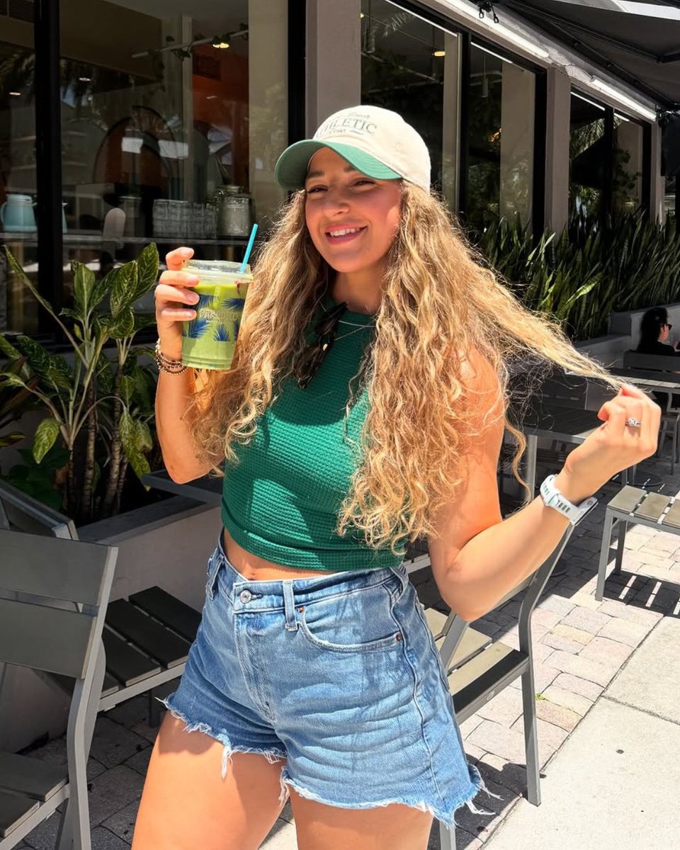 phade Straws tweet media