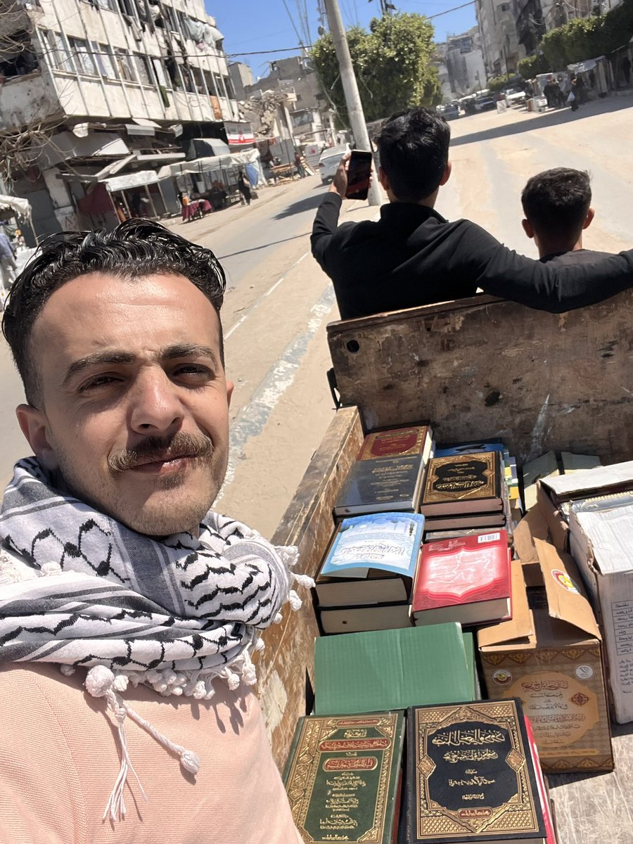 OmarHamadD's tweet photo. We’ve provided new books for the phoenix library, where every book stands as a phoenix of its own. https://t.co/4kePbvAVJB