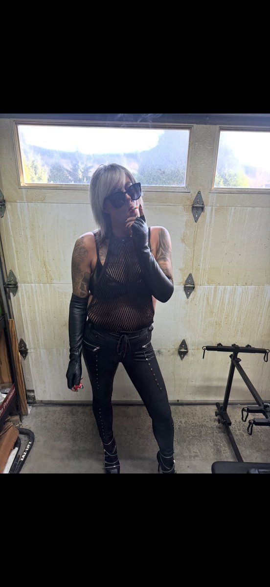 GoddessK 🚬🚬🚬 tweet media