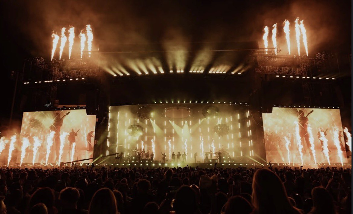 meuolharbm_'s tweet image. THE ROMANTIC TOUR ATLANTA 
(Bobby Dodd Stadium At Hyundai Field)

Registros incríveis dos shows do Bruno Mars da sua nova turnê, The Romantic, em Atlanta, GA! 

🌹♥️
#brunomars       
#theromantic 

📸: (@Spiribolt )