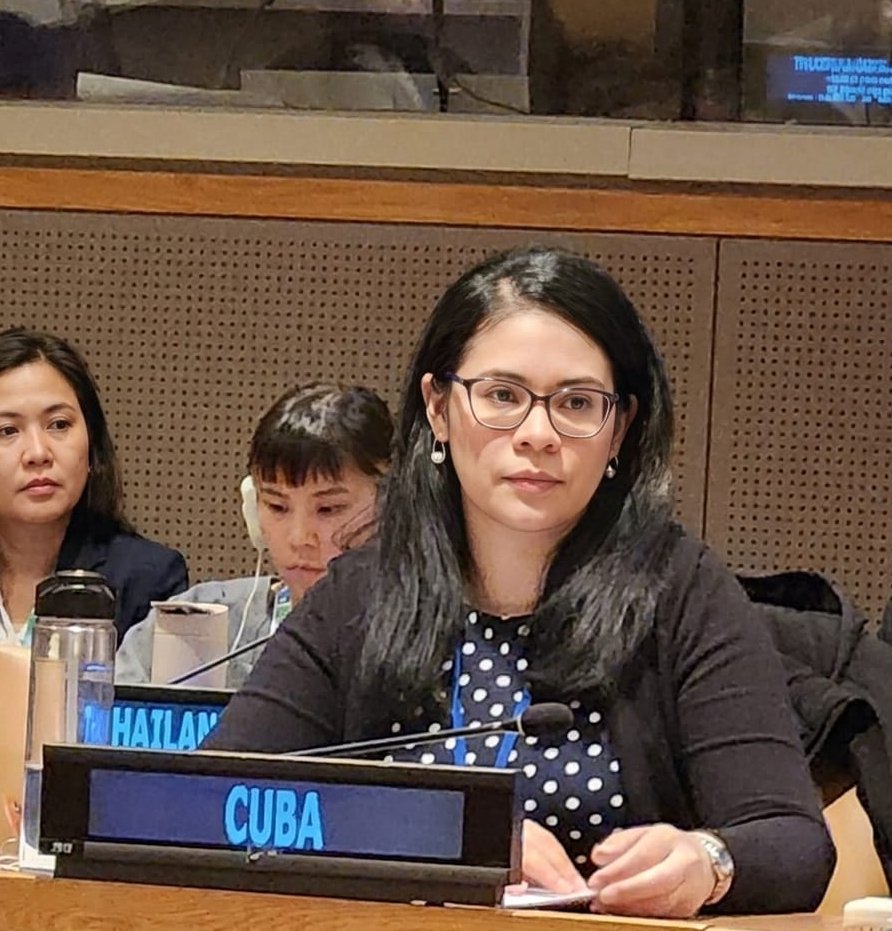 CUBAONU's tweet photo. En diálogo sobre la Iniciativa de Desarrollo Global (GDI) en la @ONU_es, #Cuba denunció que el bloqueo de EEUU, agravado por cerco energético, obstaculiza su desarrollo y la Agenda 2030.

@DaylenisMorenoG llamó a eliminar MCU y fortalecer cooperación y financiamiento. https://t.co/7bI09pOKir