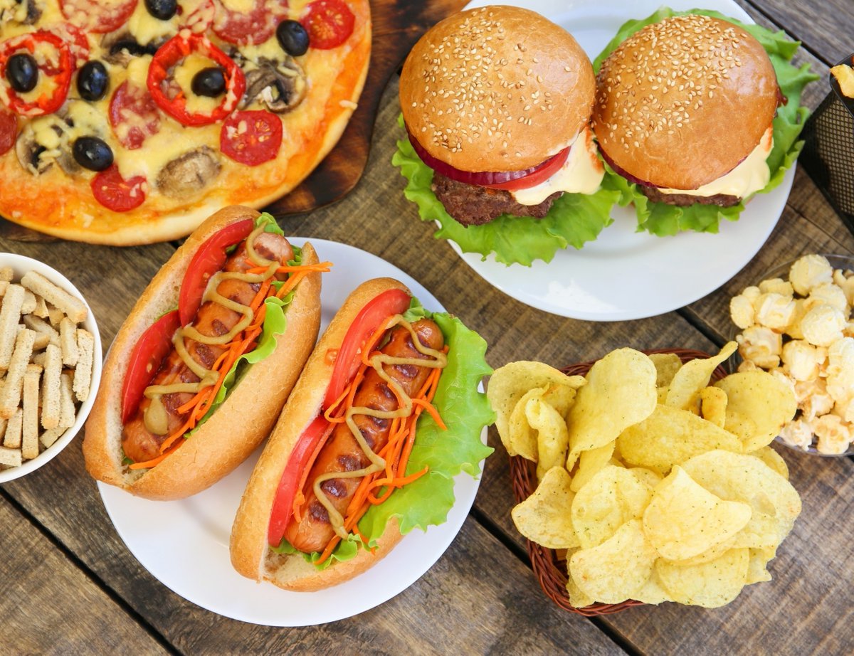 EarthDotCom's tweet image. Ultra-processed foods linked to reduced focus, even in healthy diets dlvr.it/TSFnhm #EarthDotCom #EarthSnap #Earth