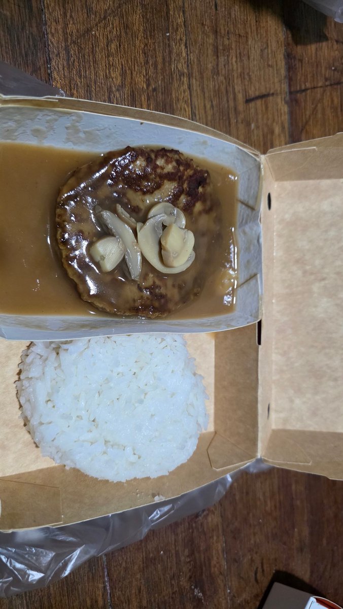 twistedjase's tweet photo. Hay naku Jollibee
Nasan ang egg at fries??? Ung totoo???? https://t.co/GgMksI12uI