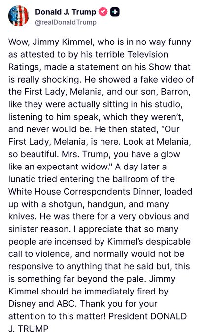 usaimarco87's tweet photo. Trump : Wow, Jimmy Kimmel, che non è per niente divertente come dimostrano i suoi pessimi ascolti televisivi, ha fatto un'affermazione nel suo show che è davvero scioccante. Ha mostrato un video falso della First Lady, Melania, e di nostro figlio, Barron, come se fossero... https://t.co/SewDmLqxfS