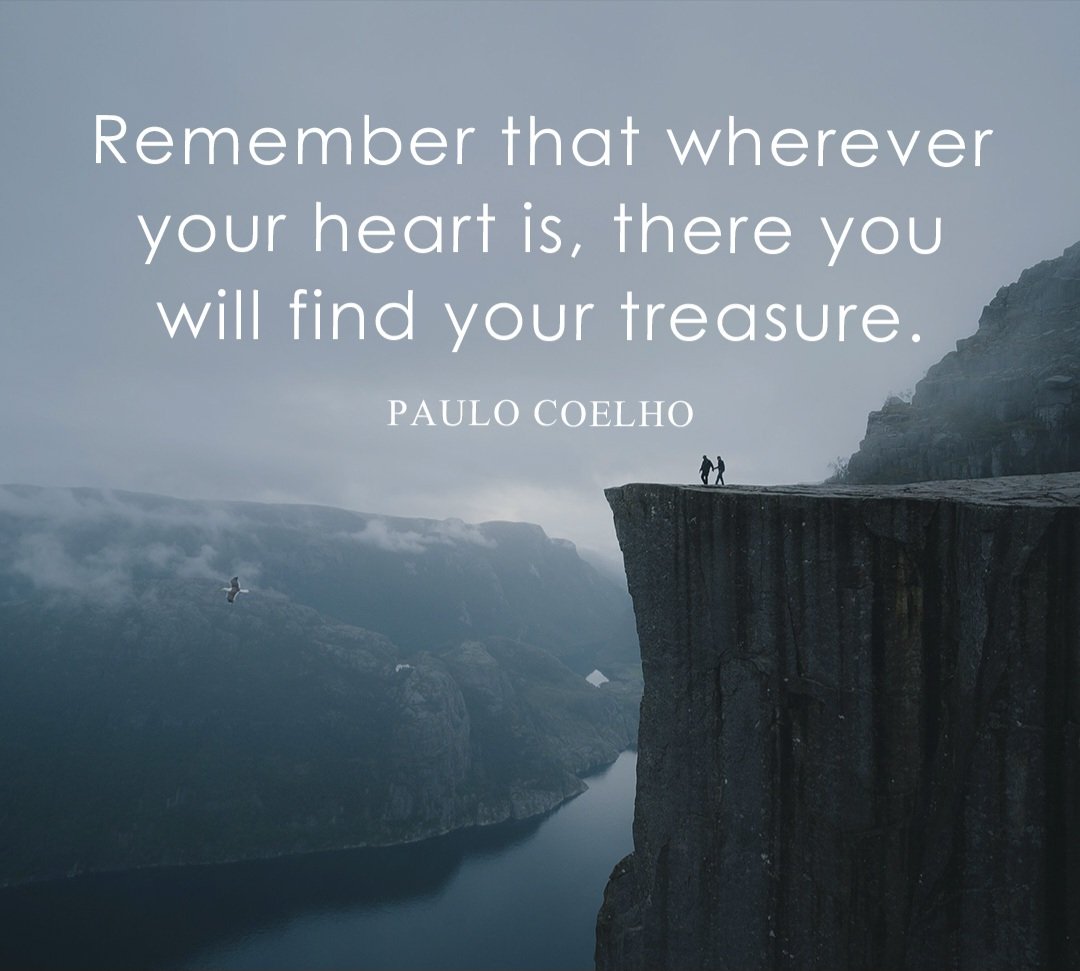 RaulWever's tweet image. “Remember that wherever your heart is, there you will find your treasure.”
          ~ Paulo Coelho ✍️
#ThinkBIGSundayWithMarsha #achivement #daretodreambig