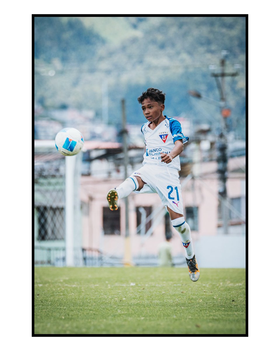 Formativas_LDU's tweet image. Lo mejor de la victoria al ultimo minuto de la #U13 😎

Así vimos la fecha 6⃣ de los #MiniGuerreros ⚔
